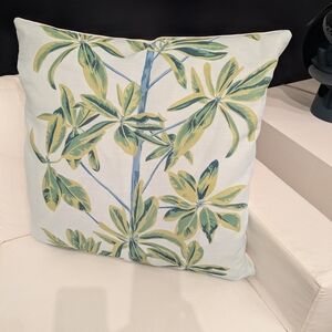 Tropical Leaf Print Throw Pillow